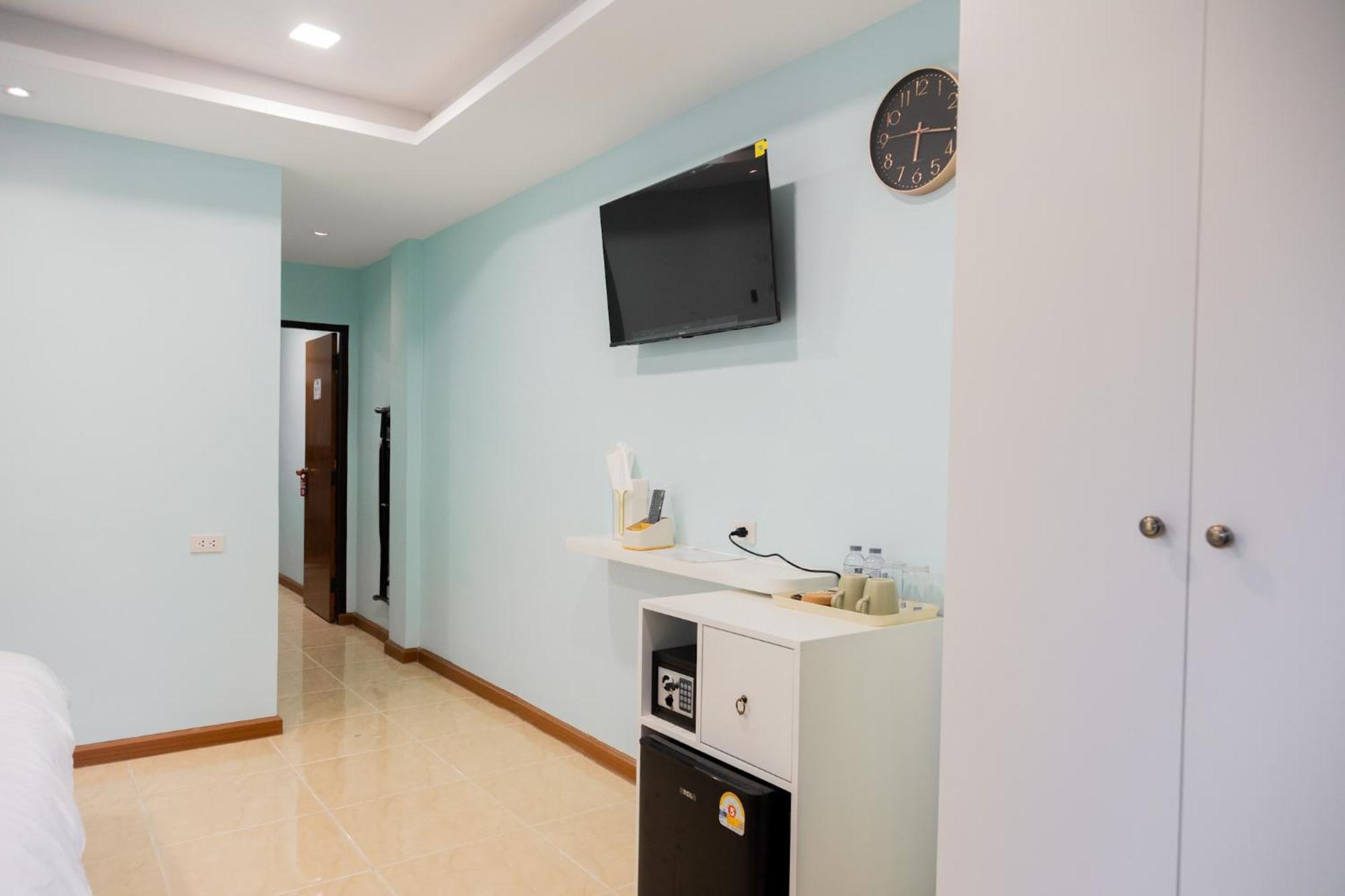 Cozy Stay Inn Бангкок Экстерьер фото