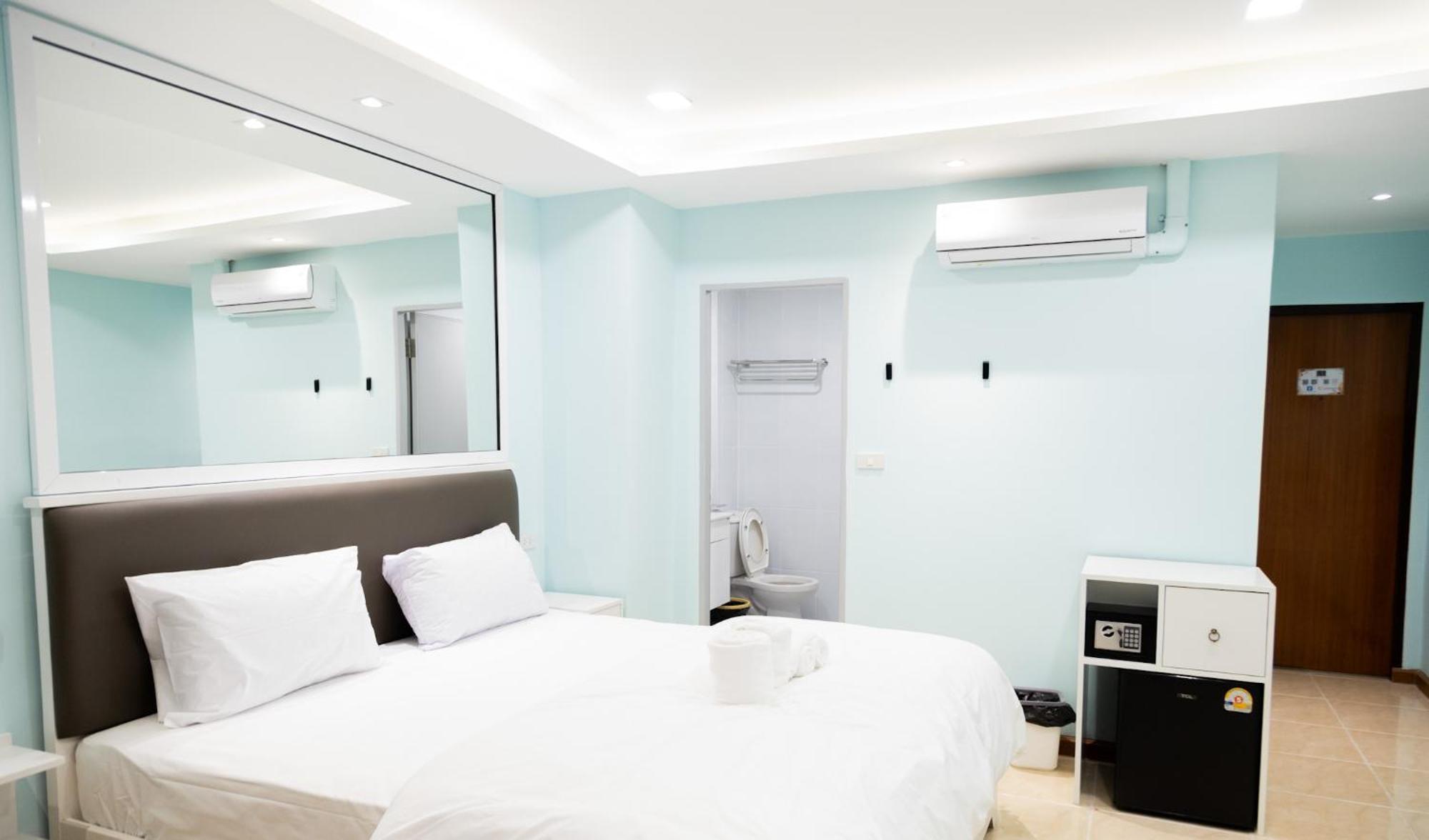 Cozy Stay Inn Бангкок Экстерьер фото