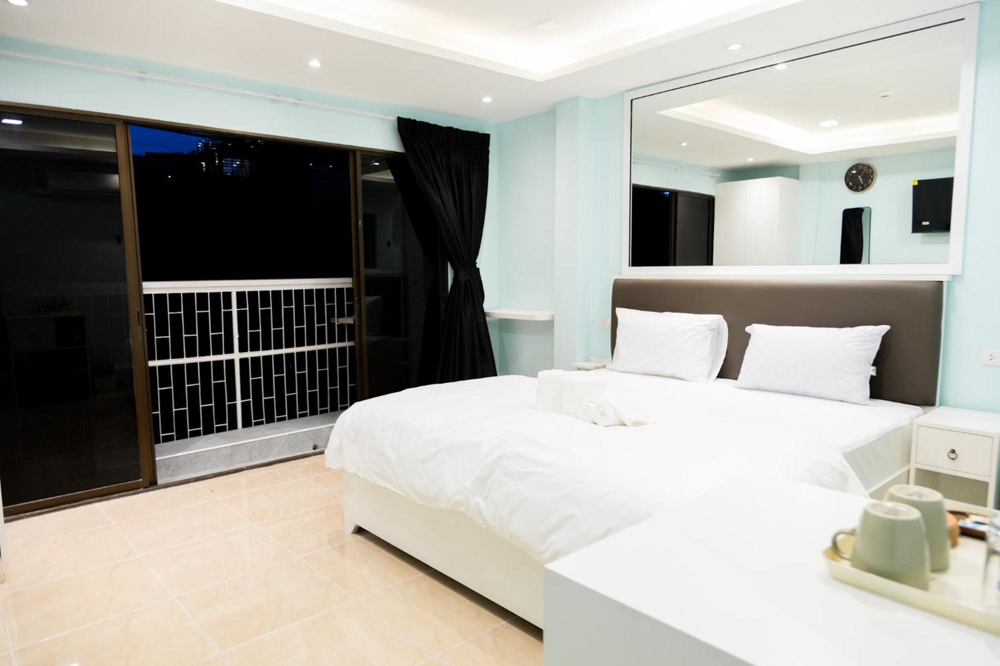 Cozy Stay Inn Бангкок Экстерьер фото